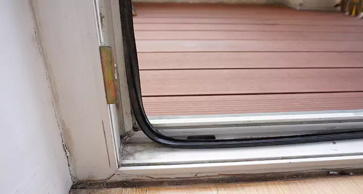 Why Choose Us for Leaking Sliding Glass Door Repair in Westchester, FL?