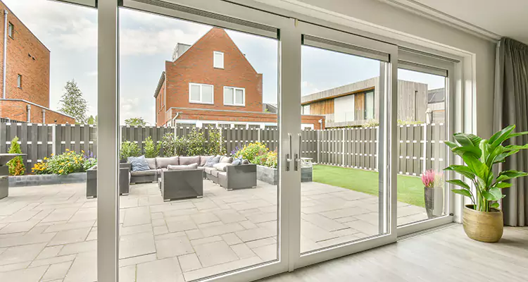 Best Sliding Screen Door Replacement Company in Westchester, FL