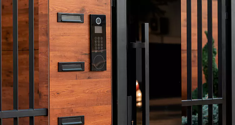 Automatic Door Maintenance in Westchester, FL