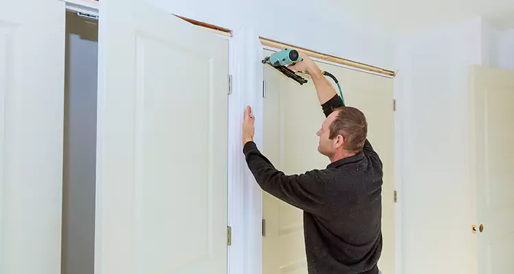 Top Rated Door Fixing ServiceFixing Garage Door Track in Westchester, FL