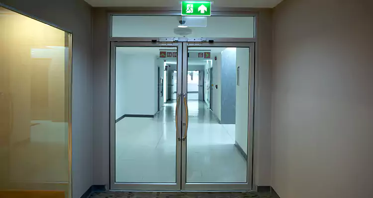 Emergency Glass Door Repair in Westchester, FL