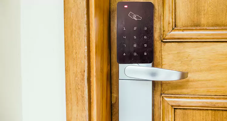 Keyless Hotel Door Locks Repair in Westchester, FL