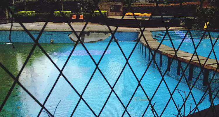Lanai Screen Repair in Westchester, FL