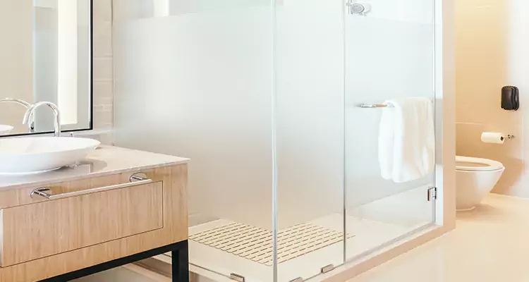 Expert Shower Door Fix and Repair in Westchester, FL