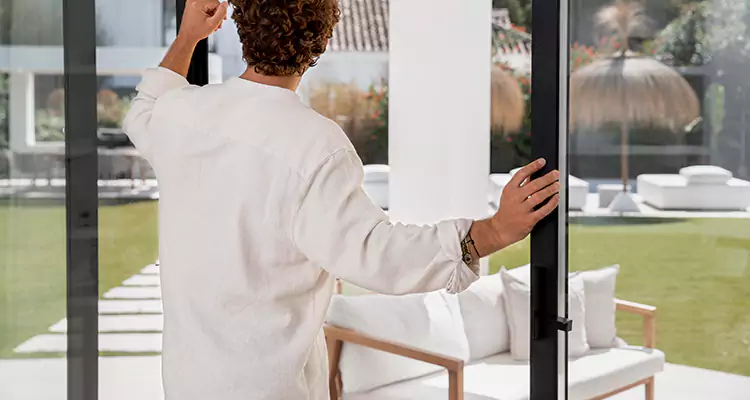 Sliding Screen Door Maintenance for Closing Issues in Westchester, FL