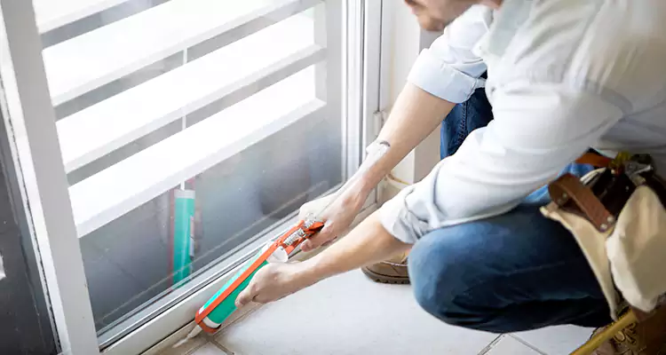 Dap Window Caulk Repair in Westchester, FL